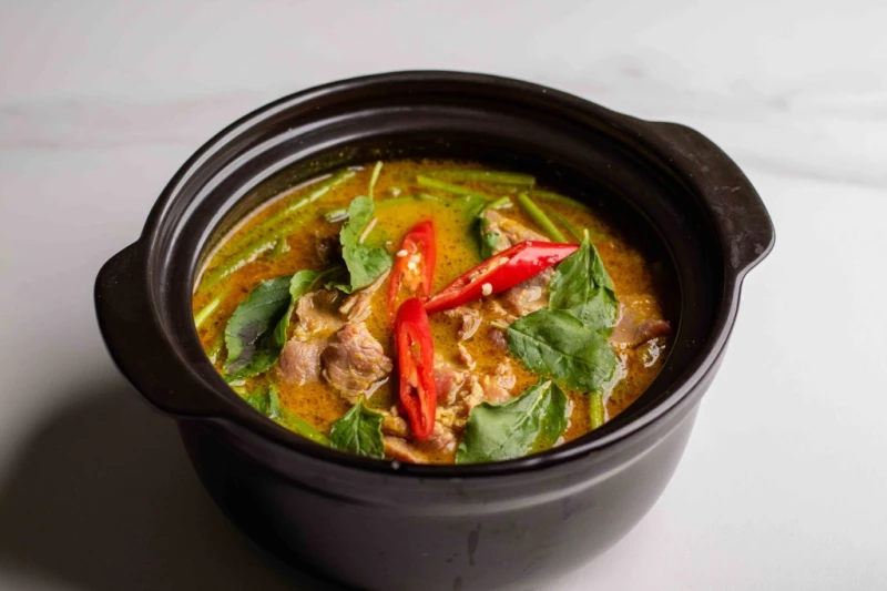 សម្លម្ជូរគ្រឿង