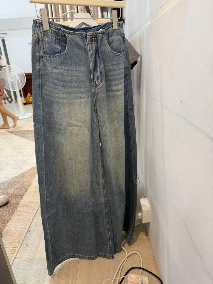 Care Women Jean