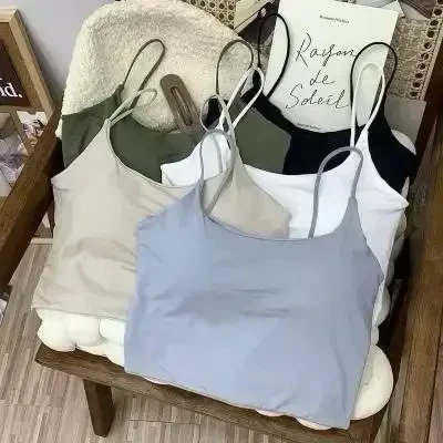 អាវកាក់ដៃតូច