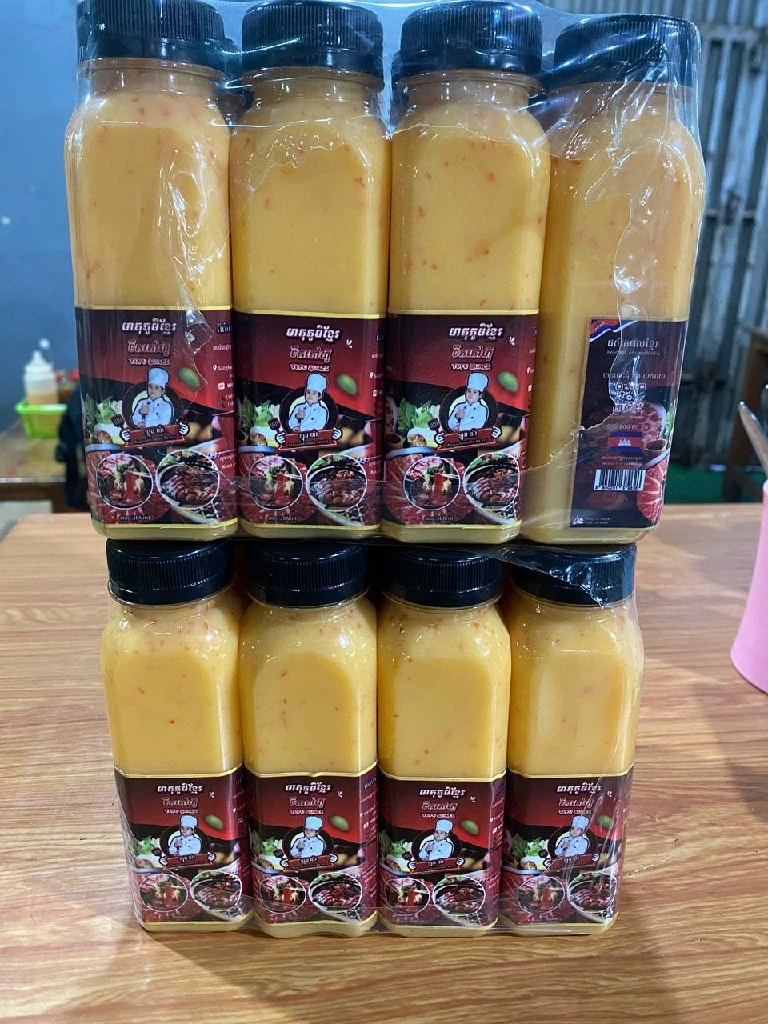 ទឹកតៅហ៊ូដបតូចមានផ្លាក 48ដប 300ml 36