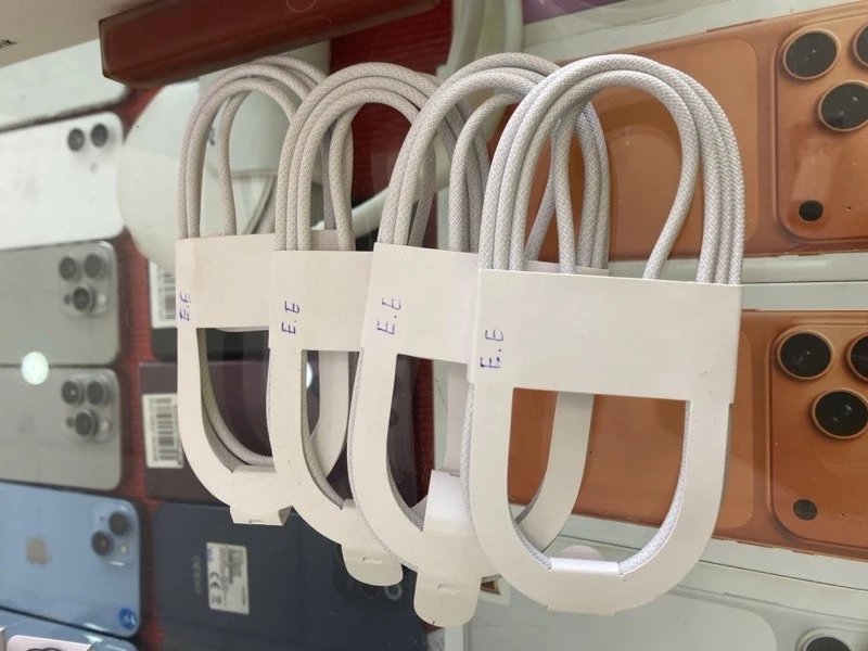 IPhone ខ្សែសាកZinម៉ាសុីន16 C-C