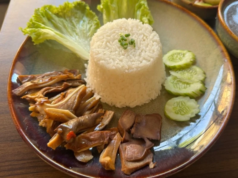 បាយផាកឡូវ