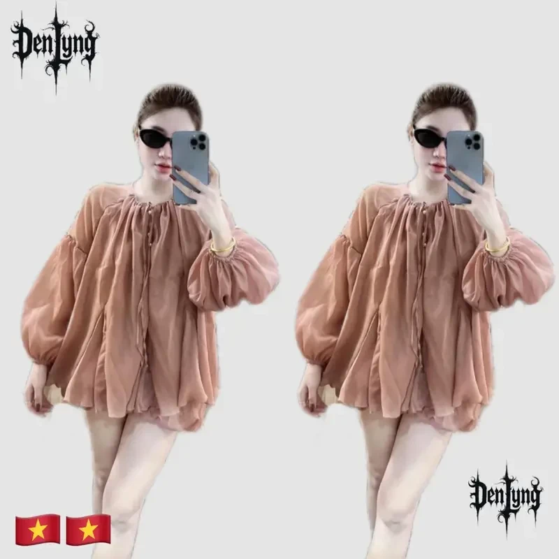 ឈុត អាវខោខ្លី