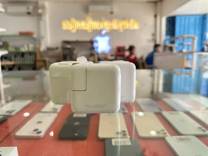 iPhone ដុំសាកZinម៉ាសុីន30W