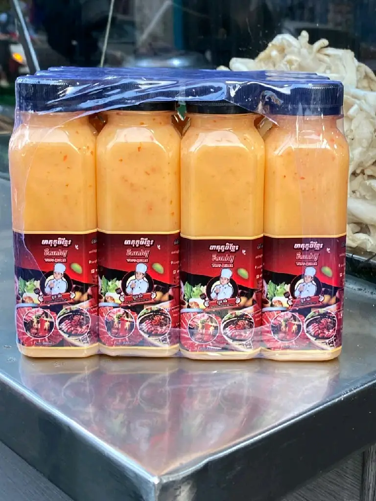 ទឹកតៅហ៊ូដបតូចអតផ្លាក 48ដប 300ml